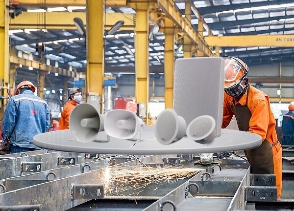 Thi Công, Lắp Đặt Hệ Thống Âm Thanh Thông Báo Cho Nhà Máy – Giải Pháp Truyền Thông Nội Bộ Hiệu Quả, An Toàn Trong Môi Trường Công Nghiệp