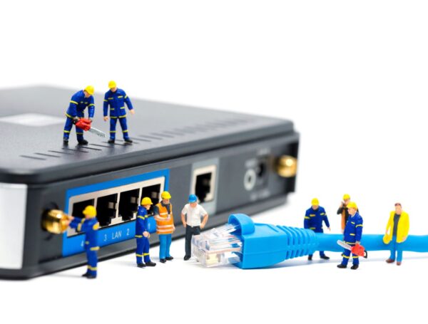 Thi công, lắp đặt hệ thống wifi doanh nghiệp vừa và nhỏ: Chi phí tối ưu, hiệu suất tối đa